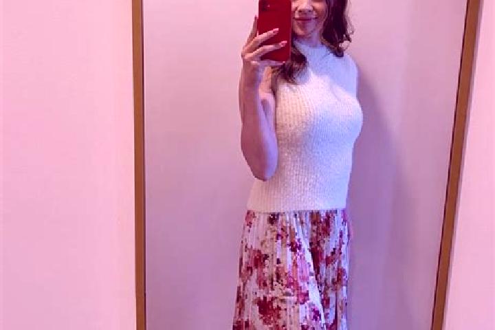 Sadie, 29 — Escort in Gainneville, France
