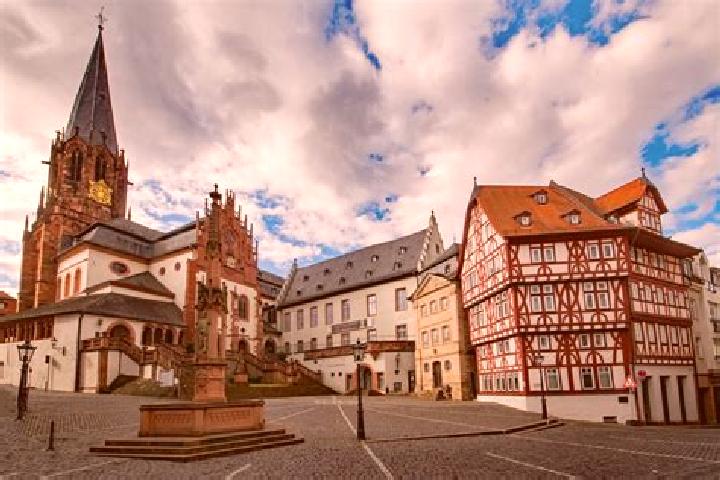 Sadie, 29 — Escort in Grossostheim, Germany
