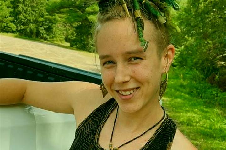 Sadie, 29 — Escort in Mountain View Gardens, Jamaica
