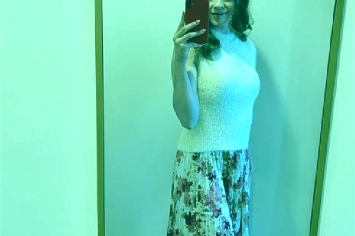 Sadie, 29 — Escort in Solontsi, Ukraine