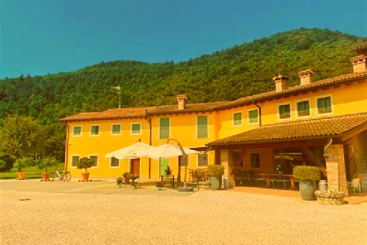 Sadie, 29 — Escort in Valle Lomellina, Italy