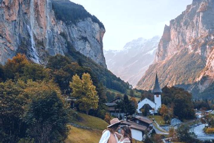 Sadie, 29 — Escort in Vaulruz, Switzerland
