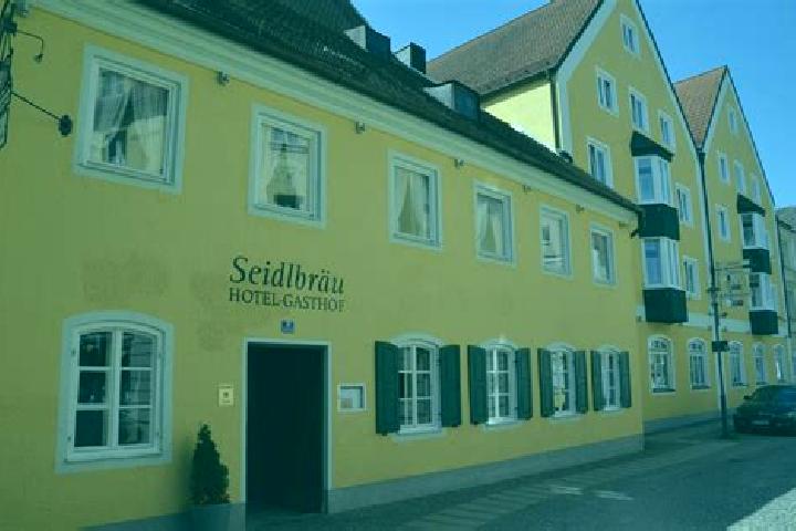 Sadie, 29 — Escort in Walkertshofen, Germany