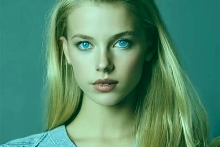 Sadie, 30, a blonde grey-eyed mixed companion based in Shashamane. Offering GFE, Deep French Kissing, Erotic Massage. Available for incall and outcall, overn...
