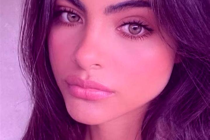 Sadie, 30, a brunette hazel-eyed european companion based in Aillant-sur-Tholon. Offering Dinner Date, Couples, Tantra. Available for incall and outcall, day...