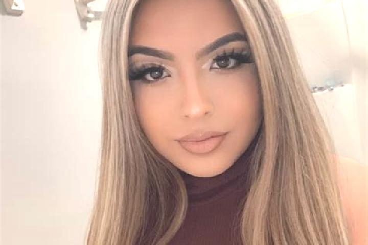 Sadie, 30, a red blue-eyed mixed companion based in Marandahalli. Offering GFE, Fetish, Erotic Massage, OWO. Available for incall and outcall, overnight book...