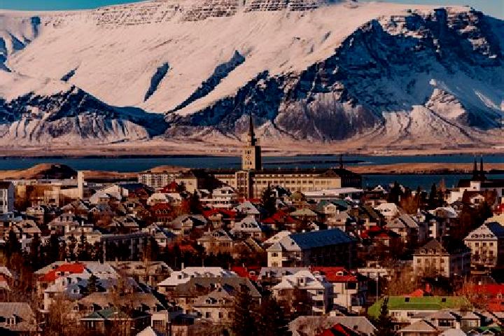 Sadie, 30 — Escort in Islandia, United States