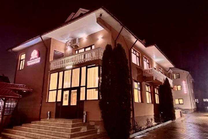 Sadie, 30 — Escort in Moara Domneasca, Romania