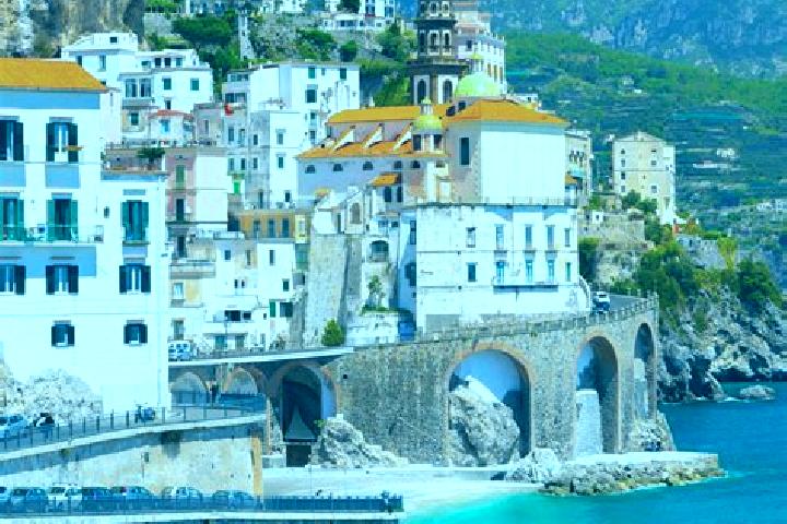 Sadie, 30 — Escort in Monteciccardo, Italy