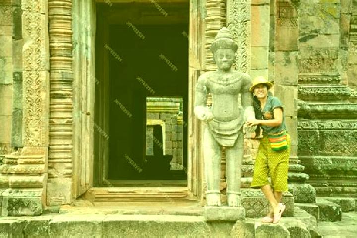 Sadie, 30 — Escort in Prakhon Chai, Thailand