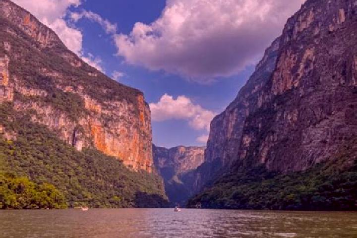Sadie, 30 — Escort in Rio Encajonado, Mexico