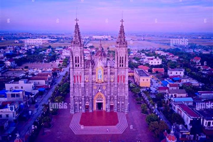 Sadie, 30 — Escort in Sa Dec, Vietnam