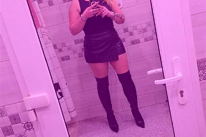 Sadie, 30 — Escort in Targu Lapus, Romania