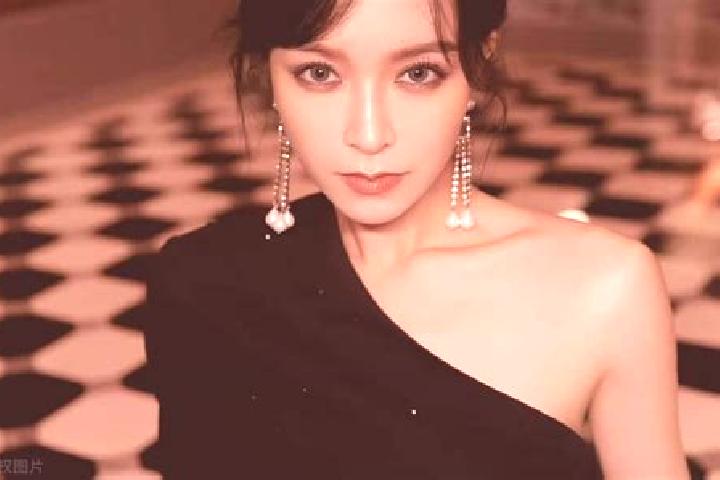 Sadie, 30 — Escort in Yongshan, China