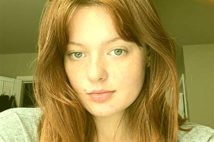 Sadie, 31, a auburn grey-eyed caucasian companion based in Denjhi. Offering Dinner Date, Erotic Massage, GFE. Available for incall and outcall, day and eveni...