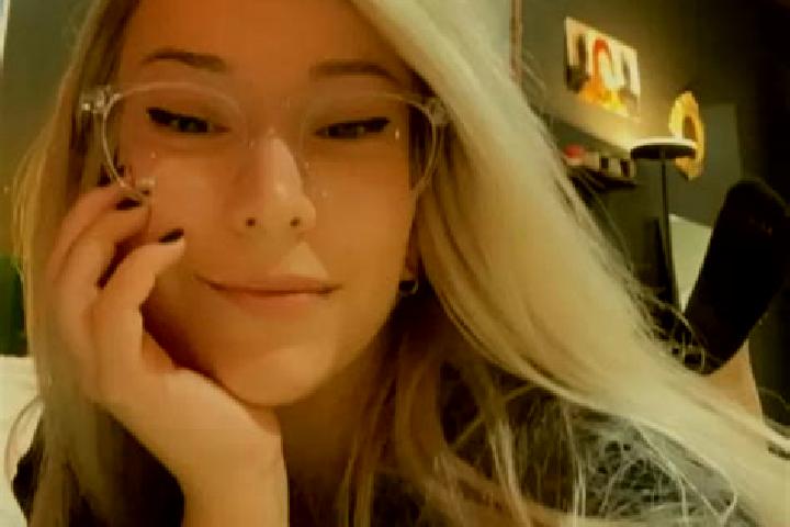 Sadie, 31, a blonde grey-eyed mediterranean companion based in El Cahulote de Santa Ana. Offering Couples, A-Level, Prostate Massage. Available for incall an...