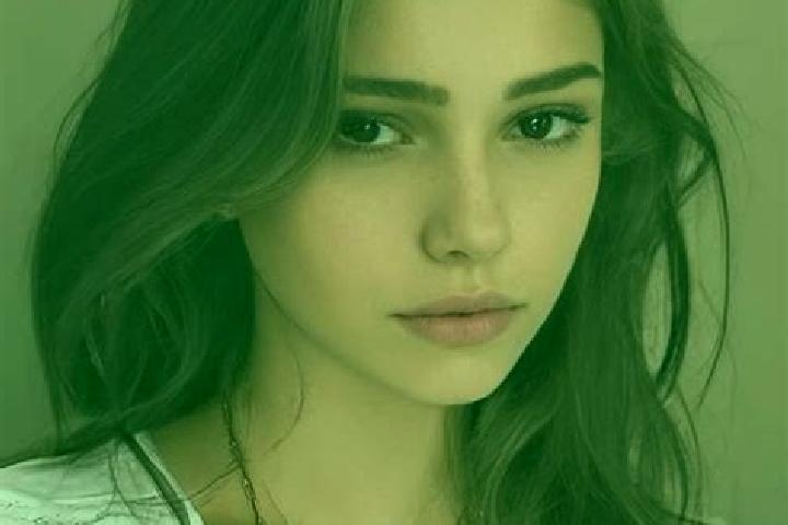 Sadie, 31, a chestnut grey-eyed slavic companion based in Gelu. Offering Travel Companion, Duos, Dinner Date. Available for incall and outcall, overnight boo...