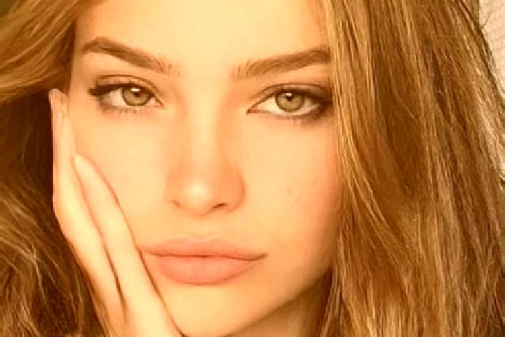 Sadie, 31, a dark blonde hazel-eyed mixed companion based in Zlatolicje. Offering Deep French Kissing, 69, BDSM, Travel Companion, CIM. Available for incall ...