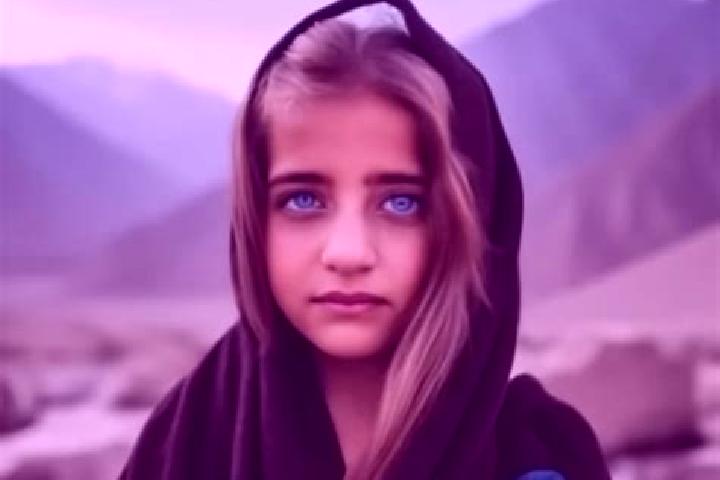 Sadie, 31, a red dark-eyed middle eastern companion based in Narian-Mar. Offering Roleplay, OWO, Duos. Available for incall and outcall, overnight bookings a...