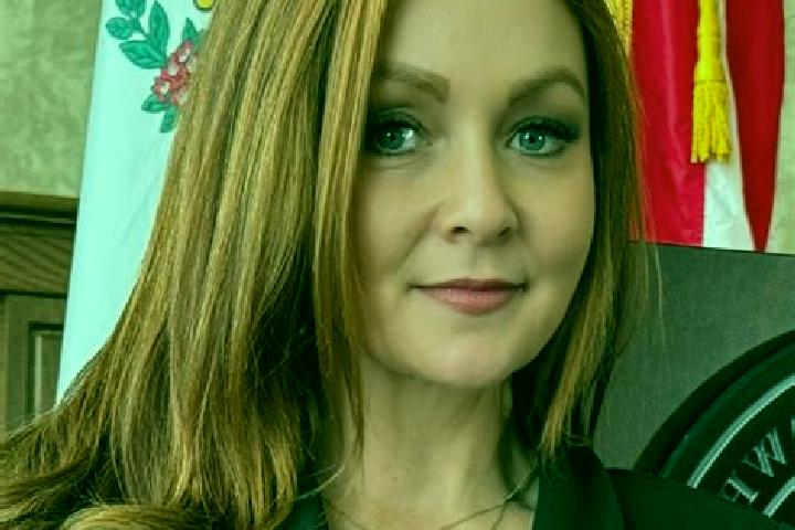 Sadie, 31 — Escort in Elkview, United States