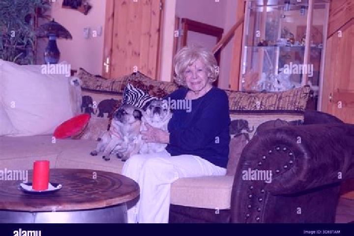 Sadie, 31 — Escort in Eyendorf, Germany