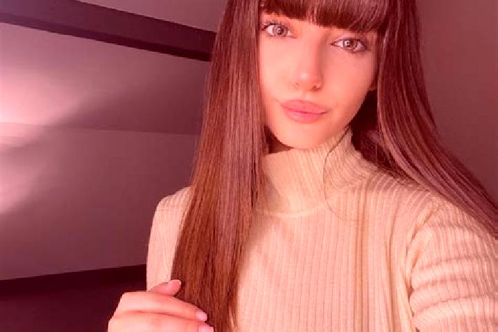 Sadie, 31 — Escort in Mehragan-e Olya, Iran
