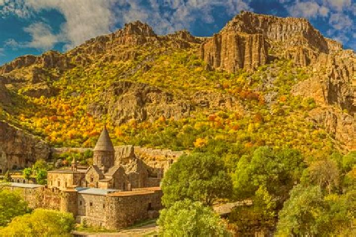 Sadie, 31 — Escort in Noratus, Armenia