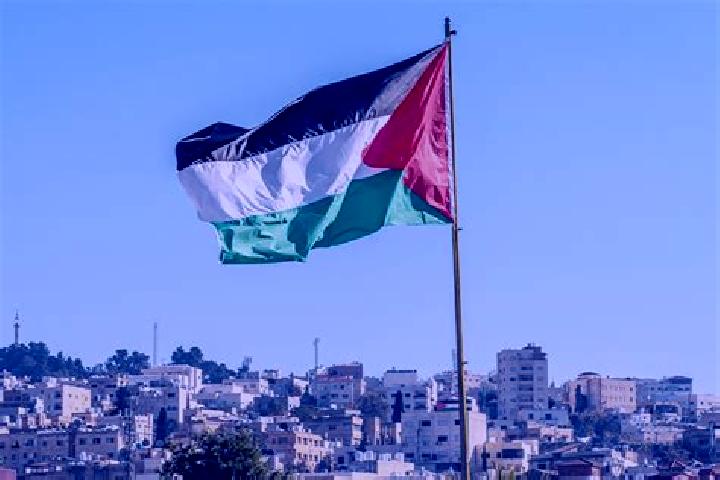 Sadie, 31 — Escort in Wadi Rahhal, Palestine