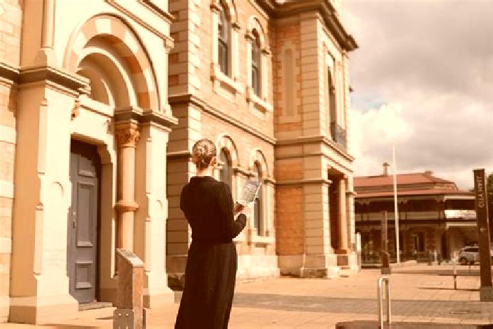 Sadie, 32, a blonde grey-eyed ebony companion based in Mount Gambier. Offering Fetish, Tantra, Domination. Available for incall and outcall, day and evening ...