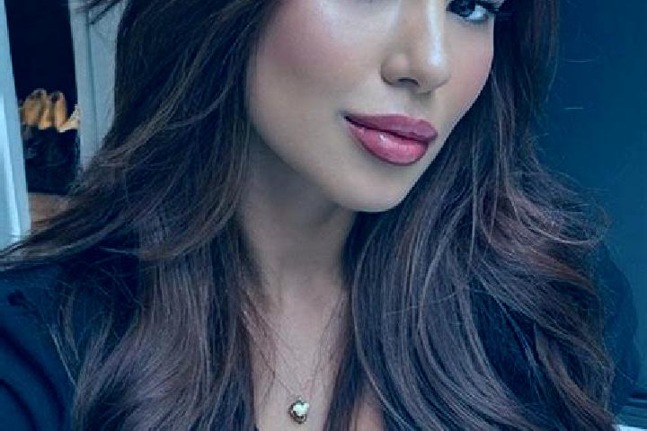 Sadie, 32, a chestnut brown-eyed latina companion based in Guadalupe de Trujillo. Offering Domination, Tantra, GFE, 69, Fetish. Available for incall and outc...