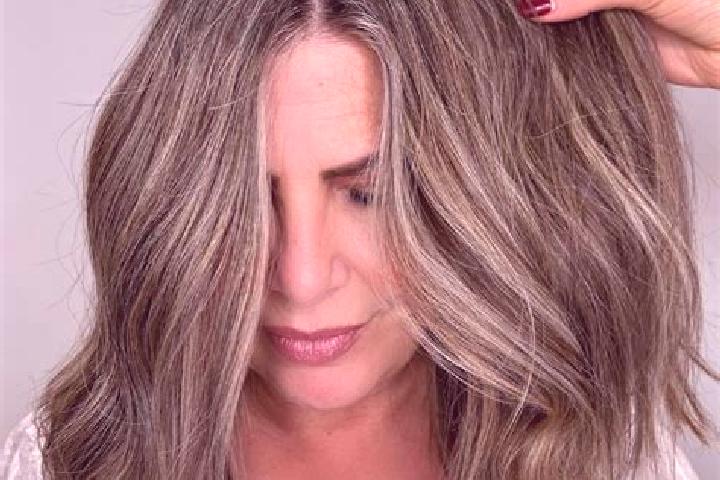 Sadie, 32, a dark blonde grey-eyed mediterranean companion based in Batorove Kosihy. Offering Travel Companion, Couples, Erotic Massage, Striptease, Roleplay...