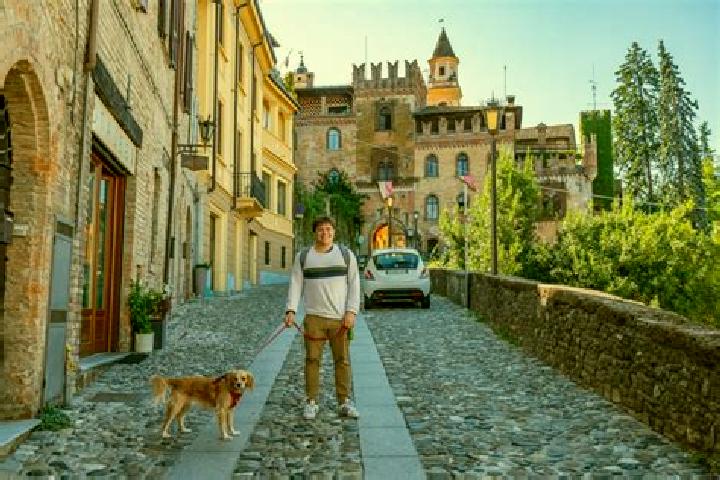 Sadie, 32 — Escort in Castell Arquato, Italy