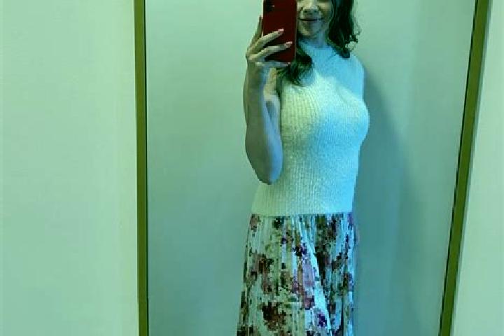 Sadie, 32 — Escort in Elaldi, Turkey