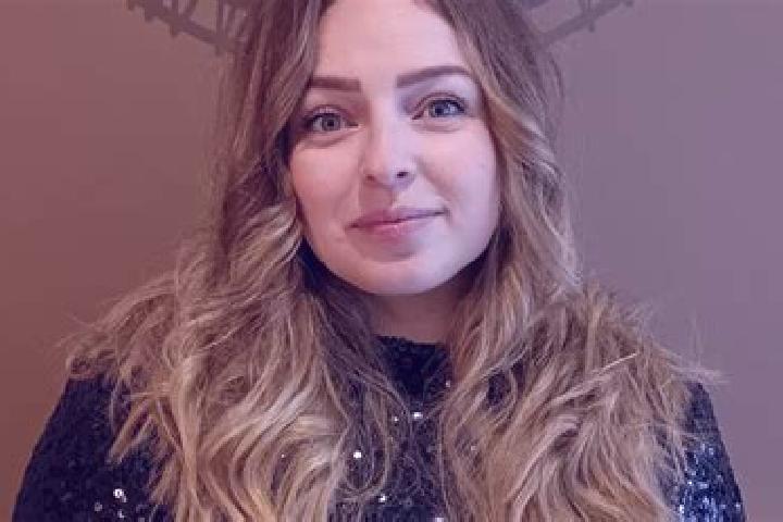 Sadie, 32 — Escort in Etival-Clairefontaine, France