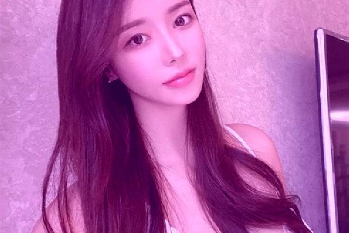 Sadie, 32 — Escort in Lisui, China
