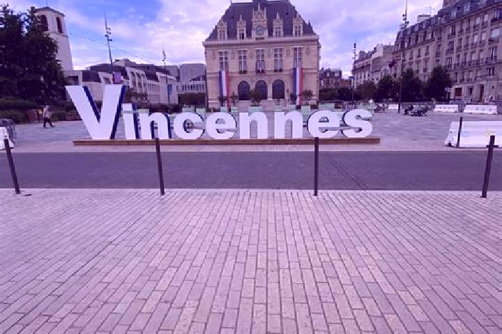 Sadie, 32 — Escort in Vincennes, France