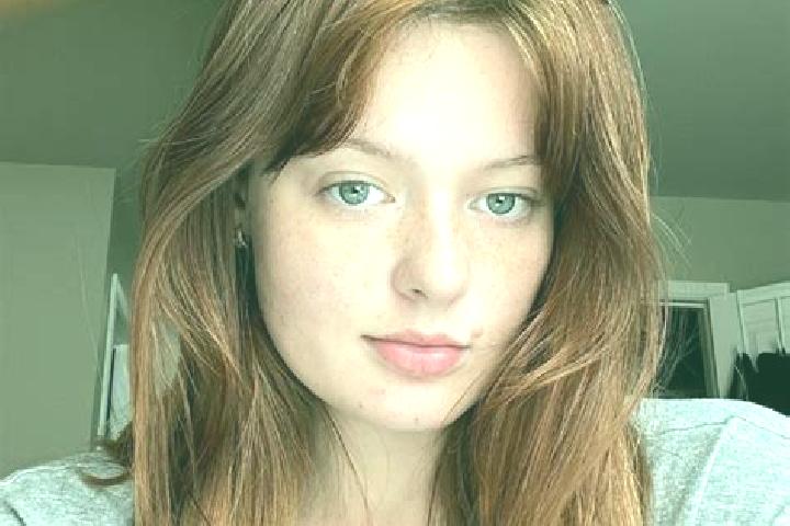 Sadie, 33, a auburn amber-eyed mixed companion based in Fere-en-Tardenois. Offering Tantra, Overnight, Massage. Available for incall and outcall, overnight b...