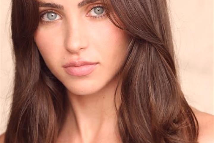 Sadie, 33, a brunette amber-eyed mixed companion based in Freiensteinau. Offering 69, Couples, Party Girl, Striptease. Available for incall and outcall, over...