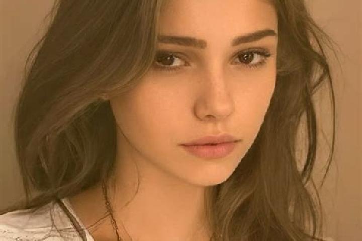 Sadie, 33, a chestnut grey-eyed slavic companion based in Sairang. Offering Girlfriend Experience, Prostate Massage. Available for incall and outcall, overni...