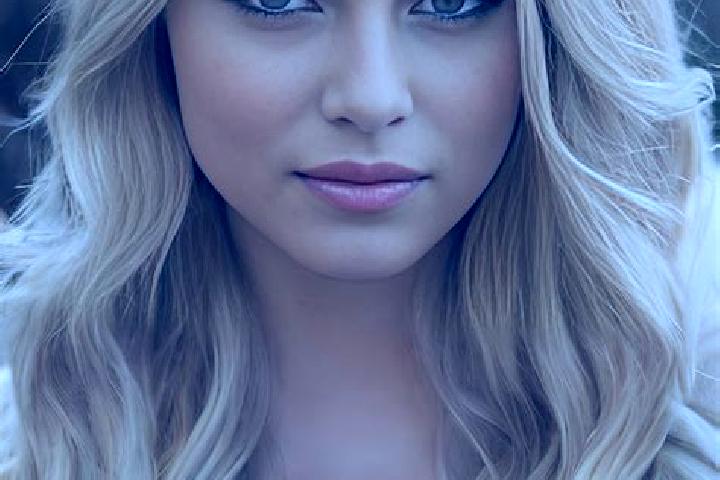 Sadie, 33, a dark blonde dark-eyed european companion based in Lalmatie. Offering Deep French Kissing, A-Level, Erotic Massage, Dinner Date. Available for in...