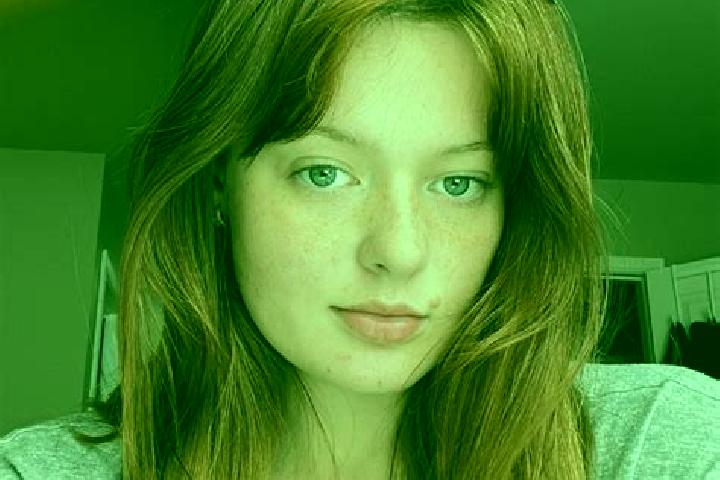 Sadie, 33, a red blue-eyed caucasian companion based in Hadres. Offering Deep French Kissing, Prostate Massage, A-Level, 69, Tantra. Available for incall and...