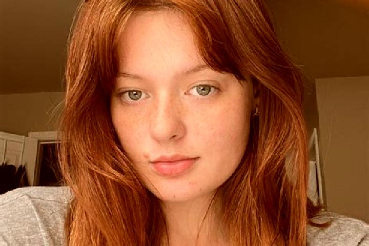 Sadie, 33, a red brown-eyed mixed companion based in Commack. Offering Duos, CIM. Available for incall and outcall, overnight bookings available.