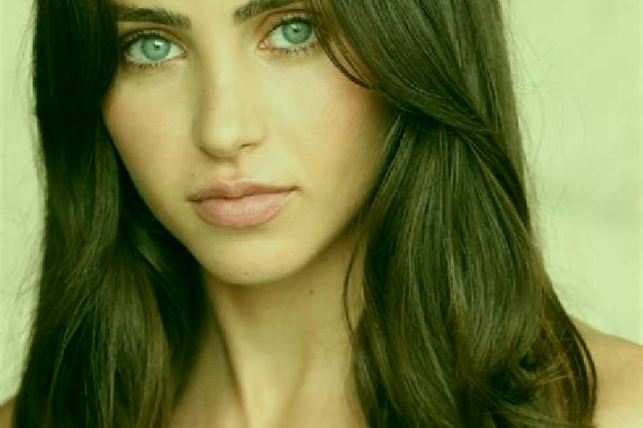 Sadie, 33, a red dark-eyed mixed companion based in Knocklyon. Offering GFE, A-Level, 69. Available for incall and outcall, overnight bookings available.