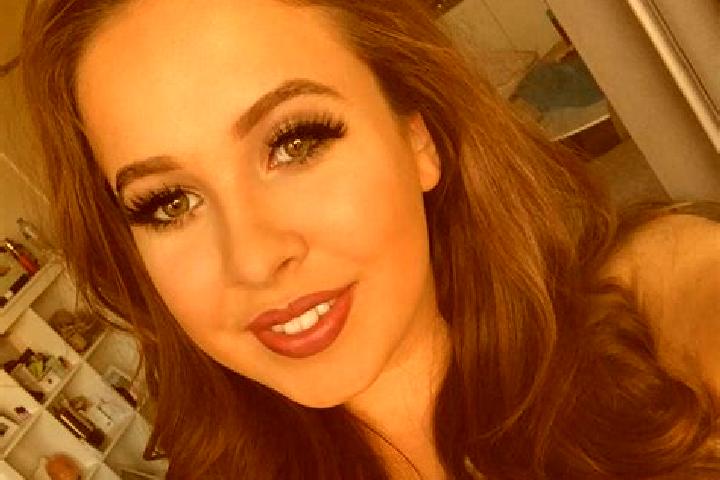 Sadie, 33, a red hazel-eyed latina companion based in Hemingford Abbots. Offering CIM, Dinner Date, Striptease, Domination. Available for incall and outcall,...