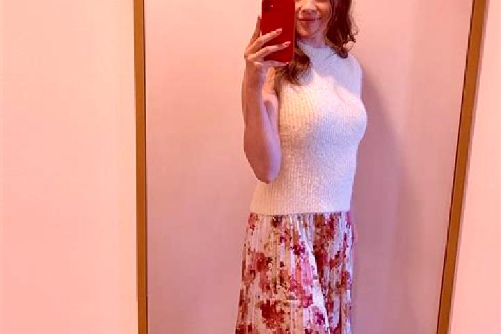 Sadie, 33 — Escort in Abergwili, United Kingdom