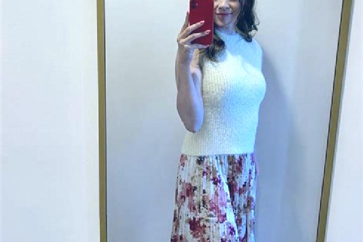 Sadie, 33 — Escort in Budzhak, Ukraine