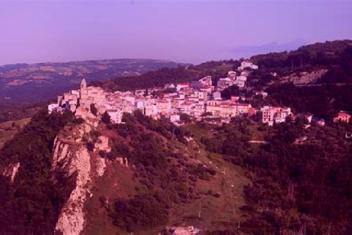 Sadie, 33 — Escort in Castellino del Biferno, Italy