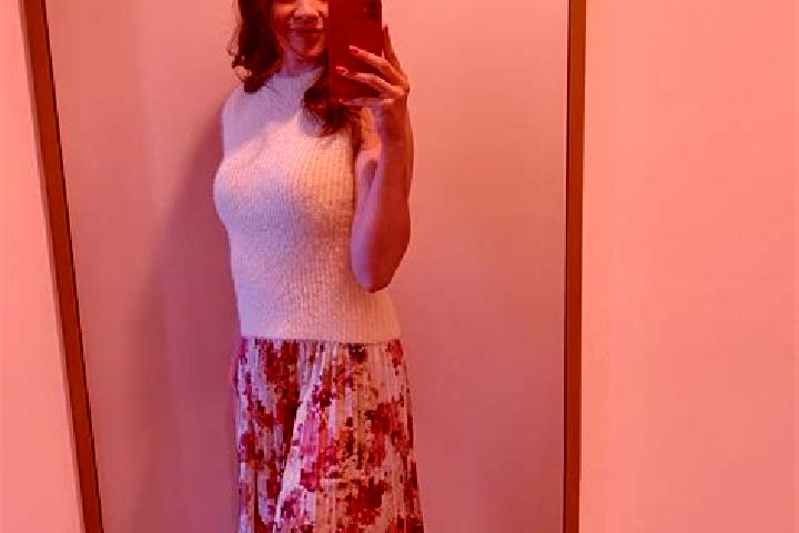 Sadie, 33 — Escort in Coltea, Romania