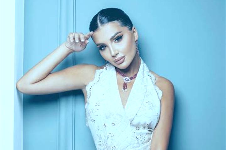Sadie, 33 — Escort in Mal Khalifeh, Iran