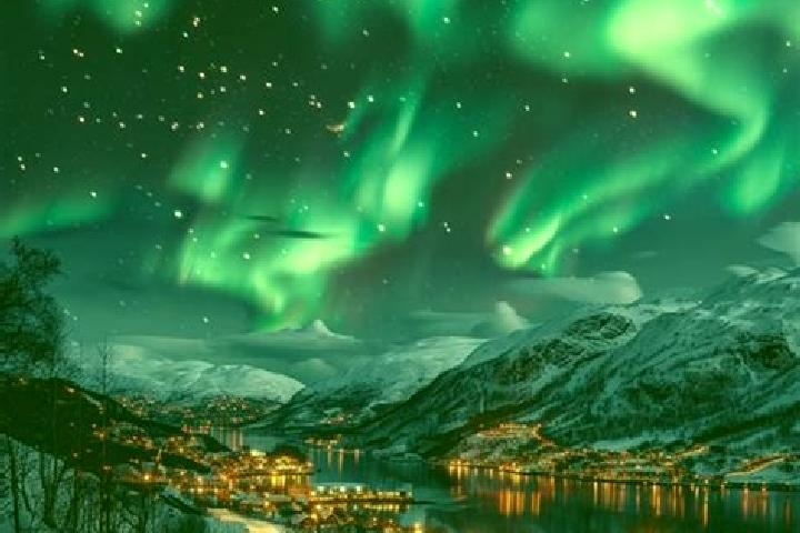 Sadie, 33 — Escort in Orje, Norway